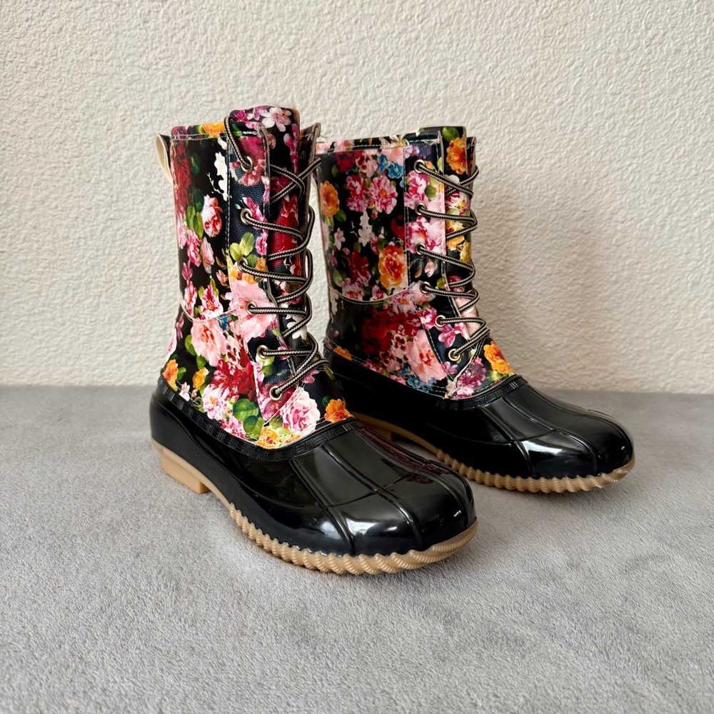 Via Pinky floral mid-calf duck boots